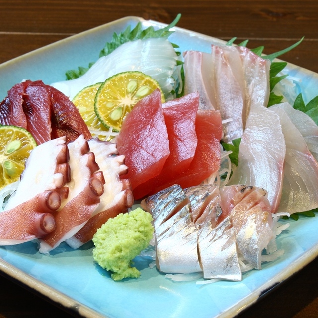 肴屋しんたくの料理
