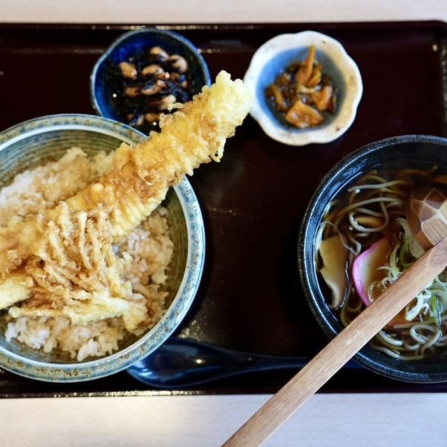 くるまや本店の料理