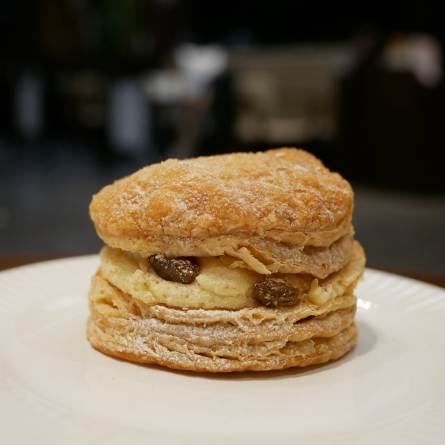 Paris パイの料理