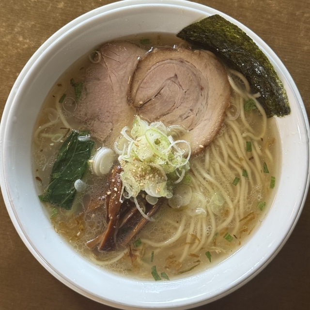 ラーメン屋モン吉の料理