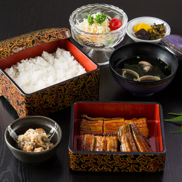 丸安の料理