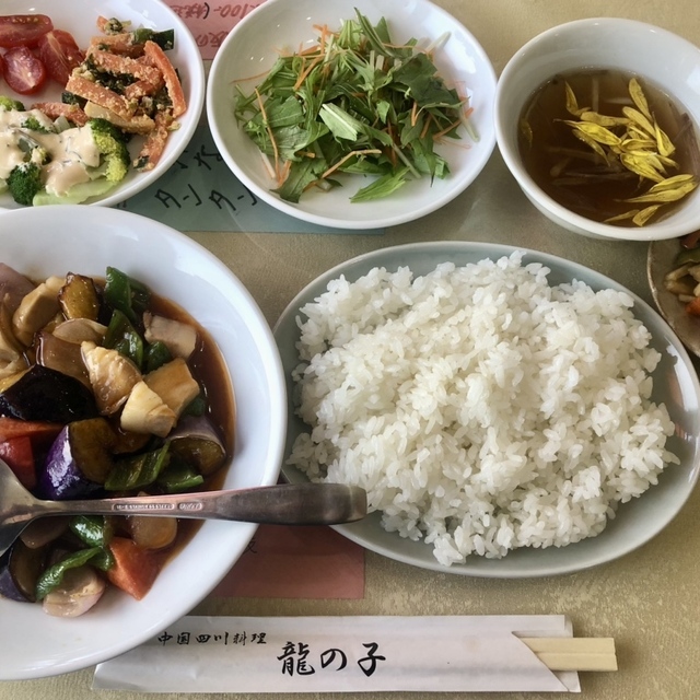 龍の子の料理