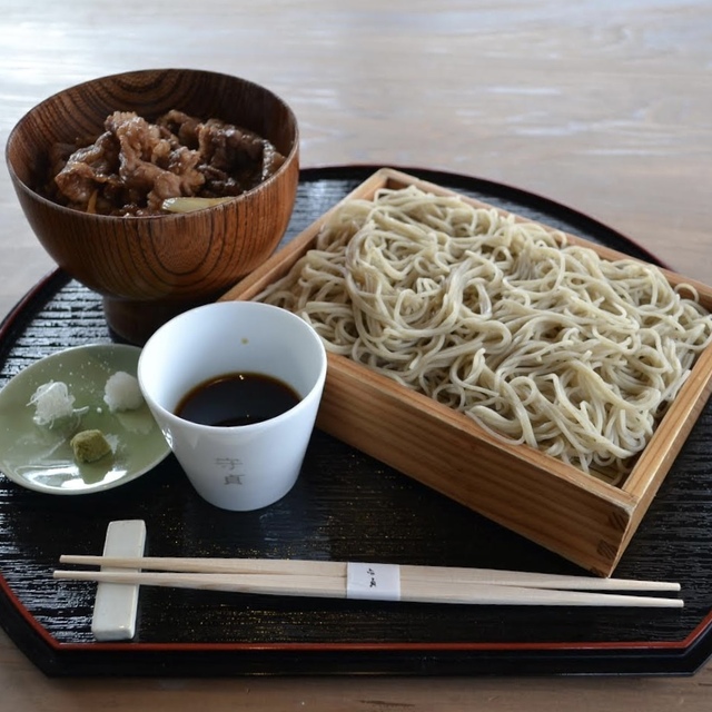 石挽そば 守貞の料理
