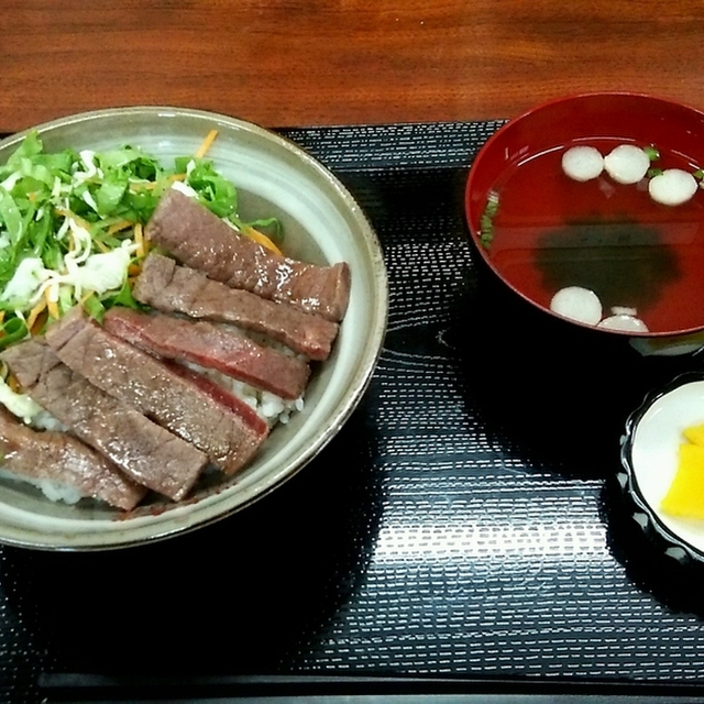 川本食堂の料理