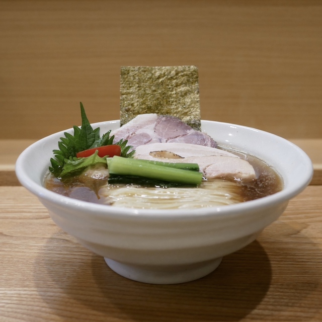 中華そば うお静の料理