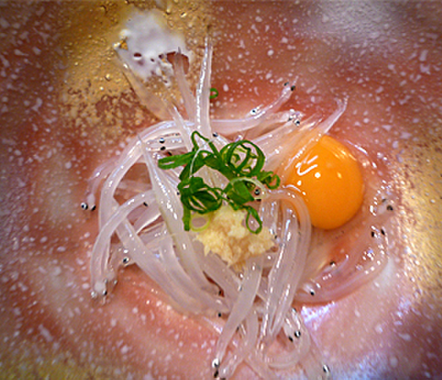 笹すしの料理