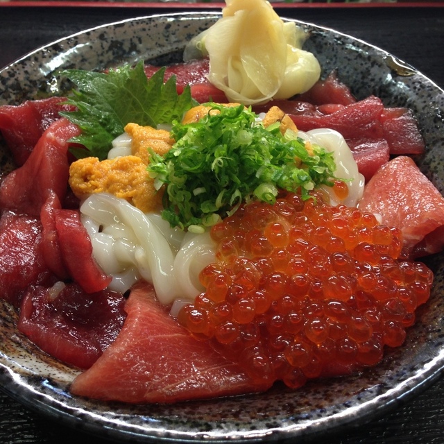 山芳亭の料理