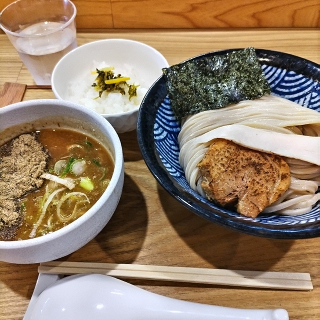つけ麺 勢直の料理