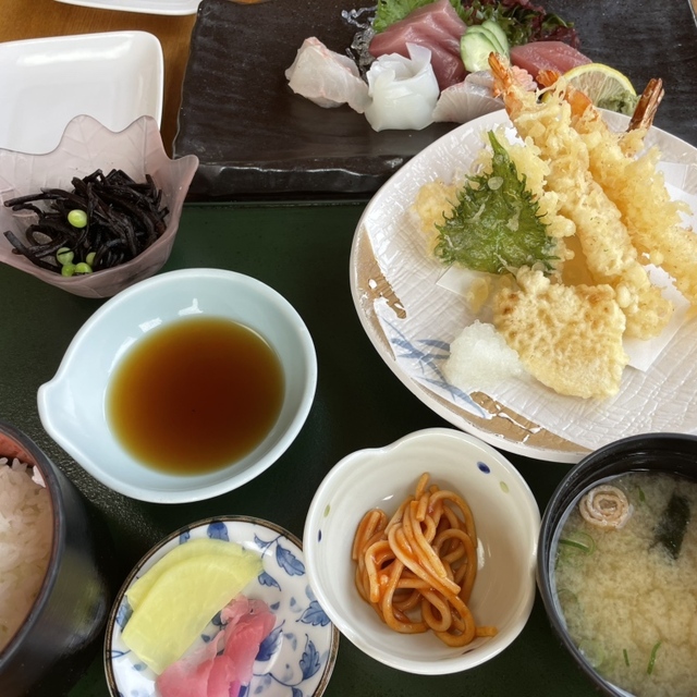 海鮮房 井乃芳の料理