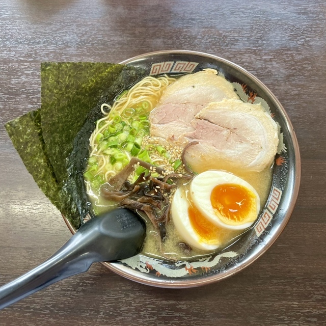 九州とんこつの うま馬の料理