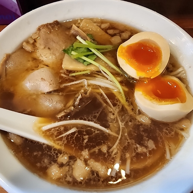 自家製麺中華そば 今里の料理