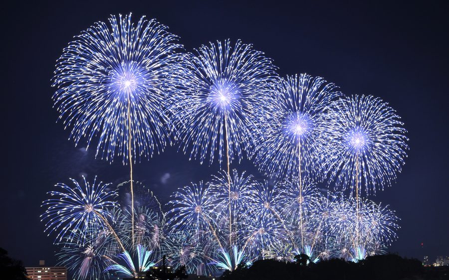 花火大会のイメージ写真