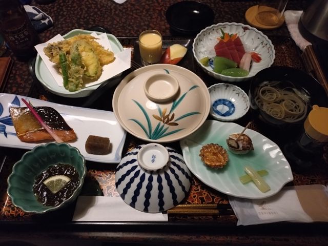 中生館（食べログの掲載写真）