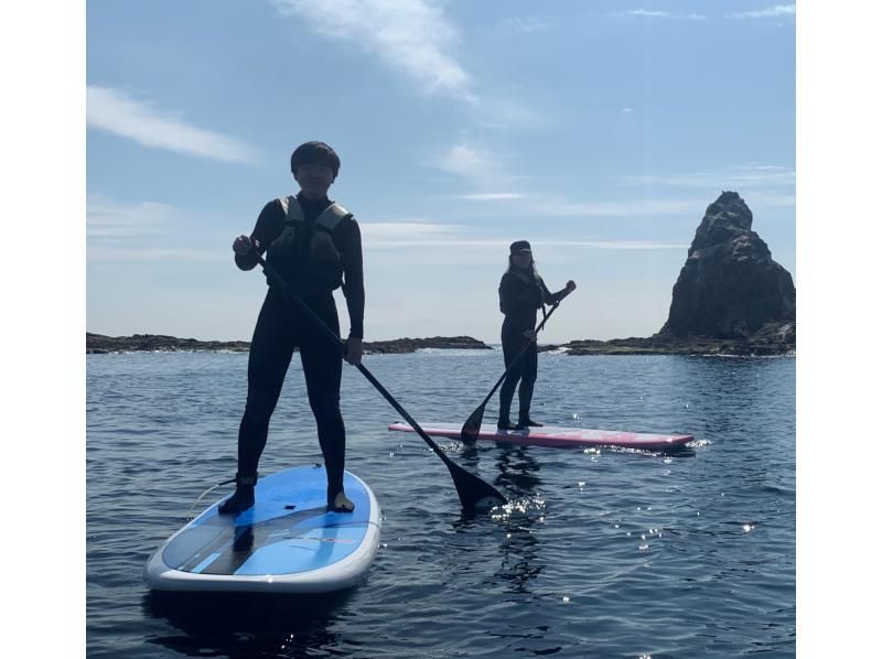 茅ヶ崎の岩礁地帯でのSUPレベルアップスクール