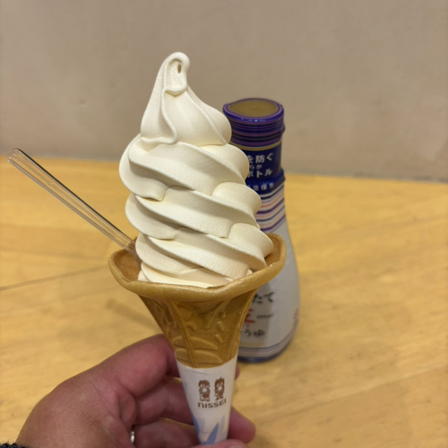 まめカフェの豆乳ソフトクリーム