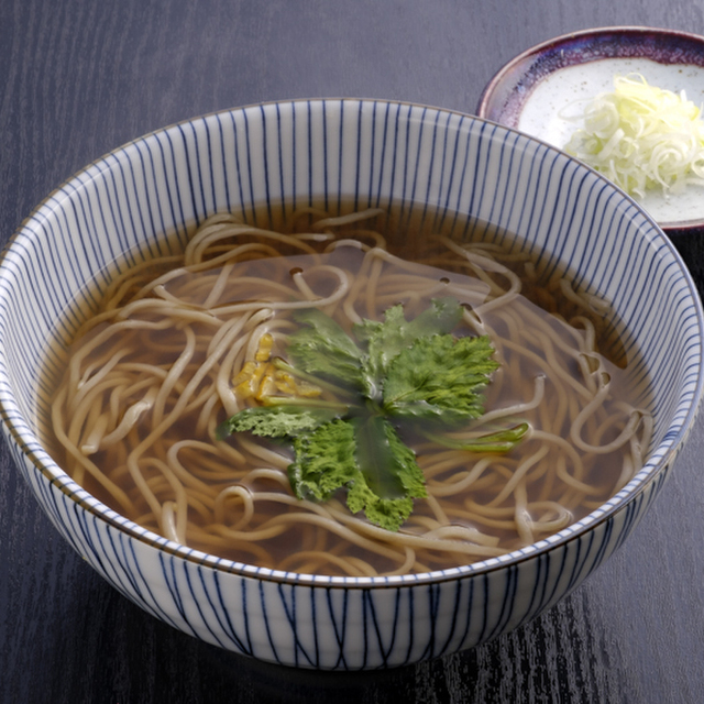 蕎麦処はしもとの温かいそば