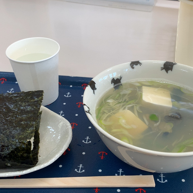 休憩スポット「島のえき」の外観
