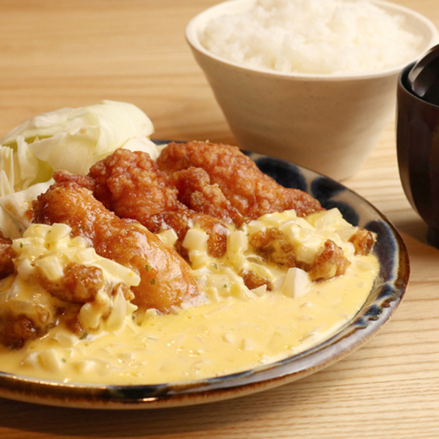 松本名物の山賊焼