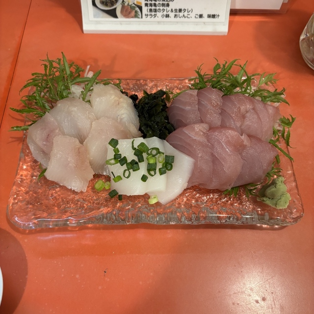 波食波食の刺身盛り合わせ