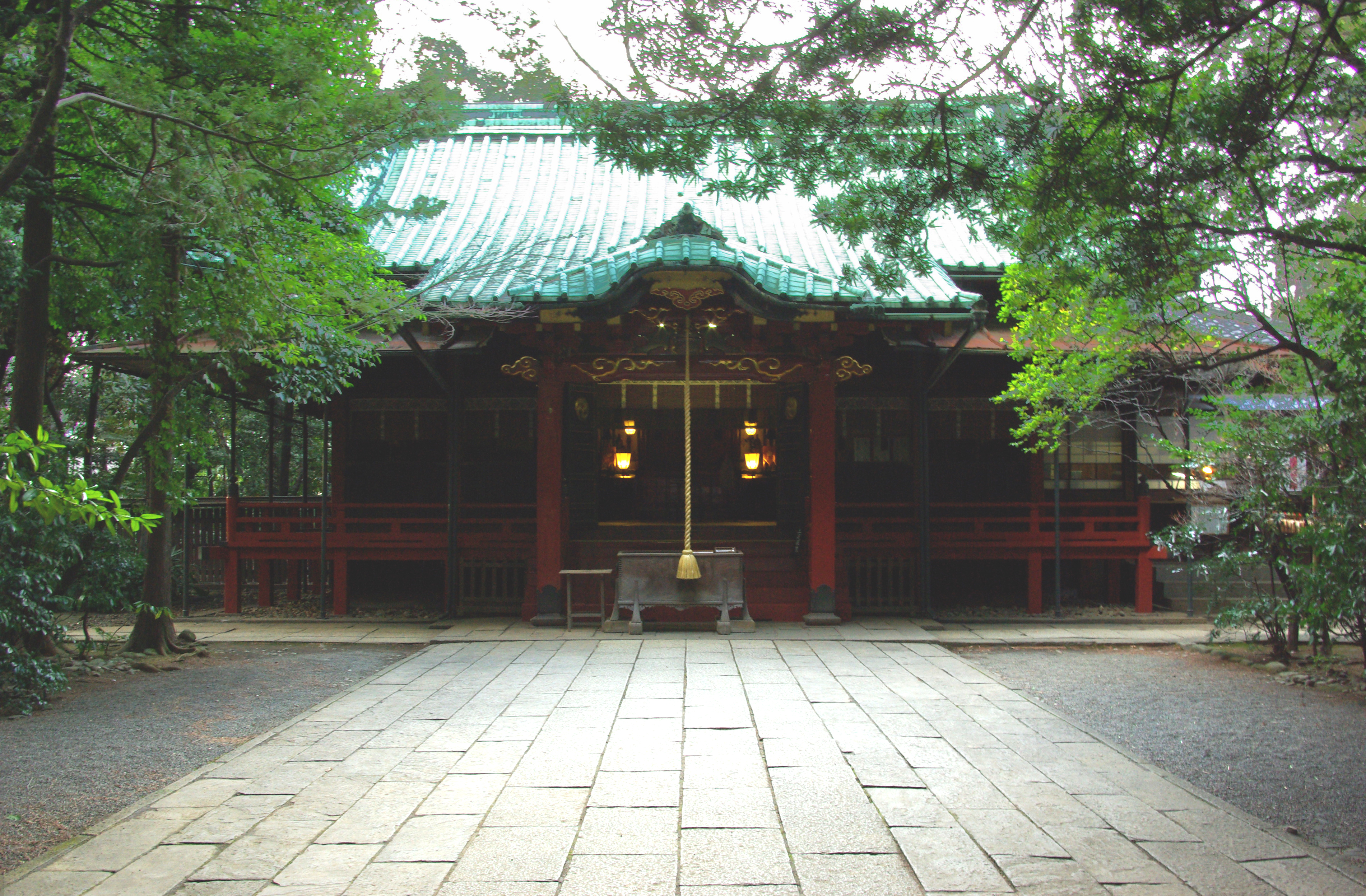 赤坂氷川神社の社殿正面