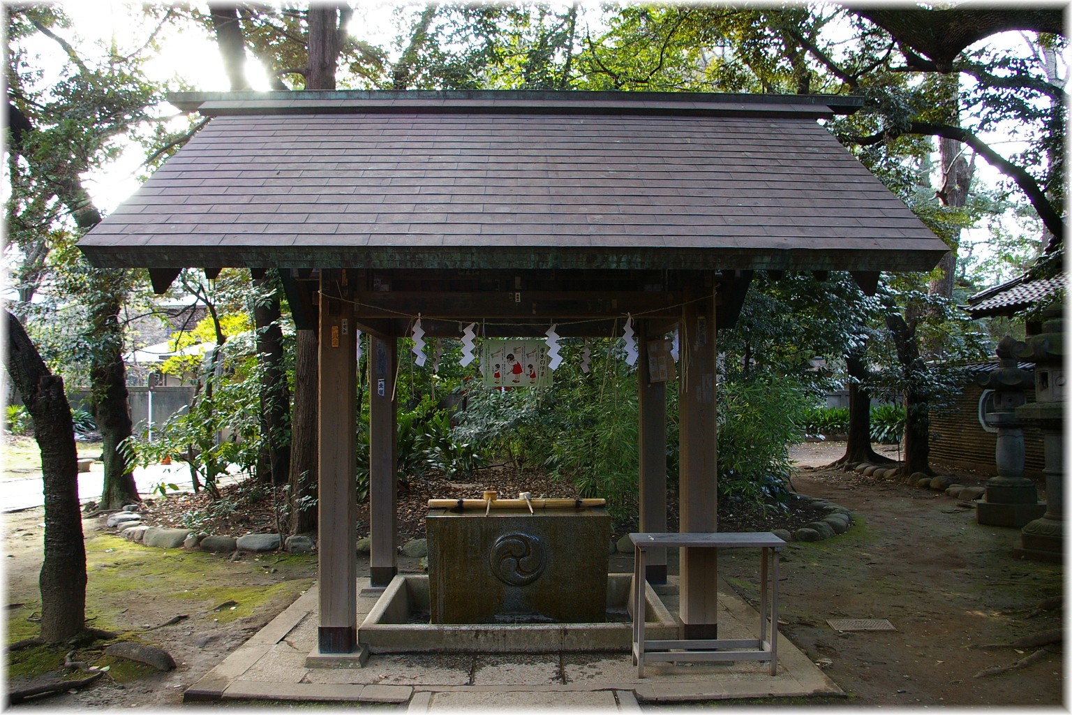 赤坂氷川神社の手水舎