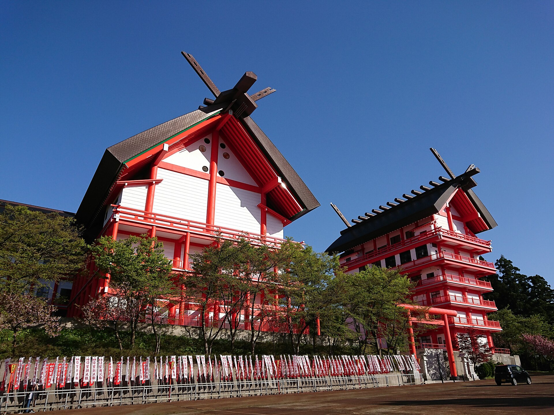 宝徳山稲荷大社の本宮