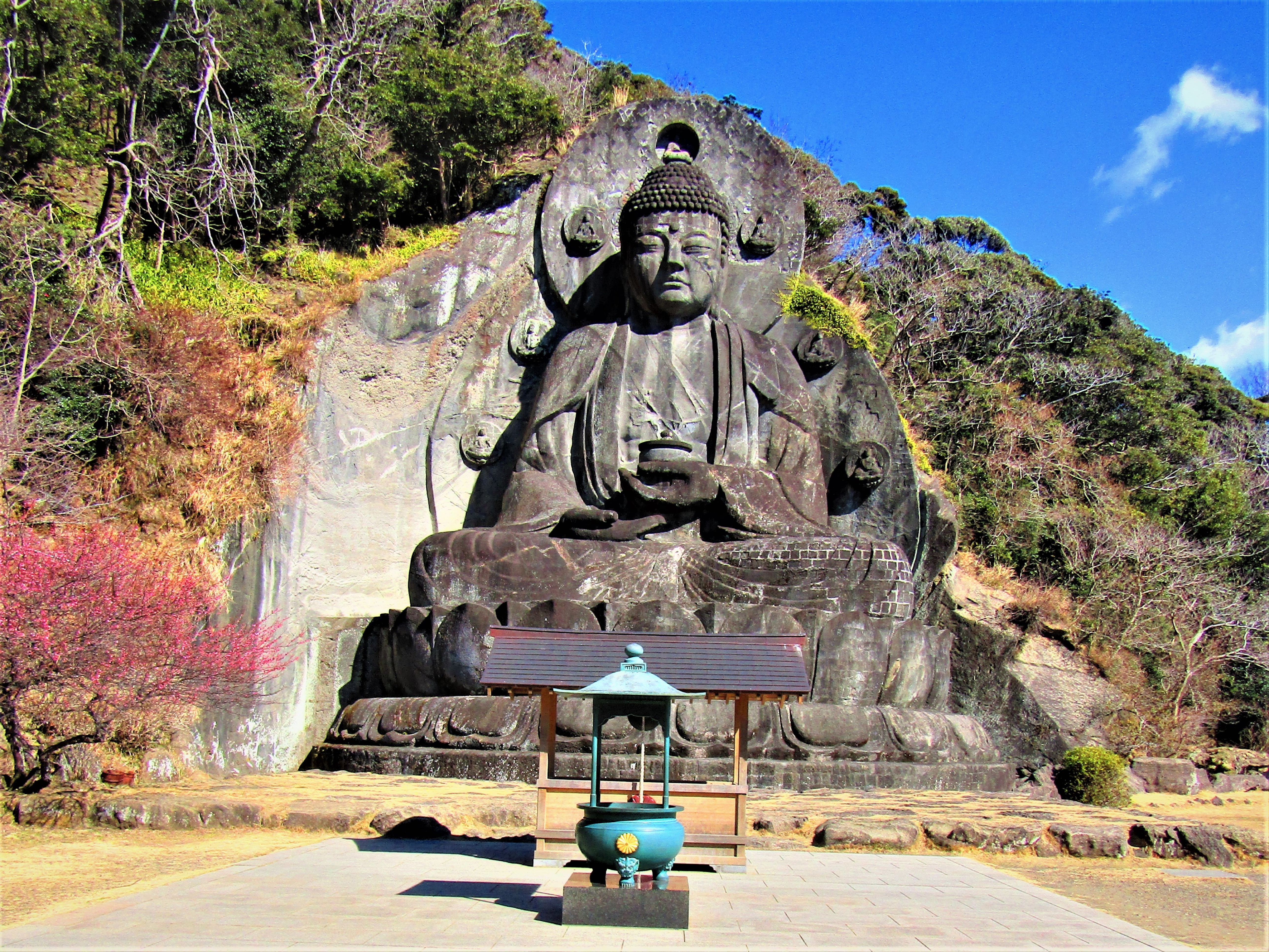 鋸山日本寺の大仏、薬師瑠璃光如来