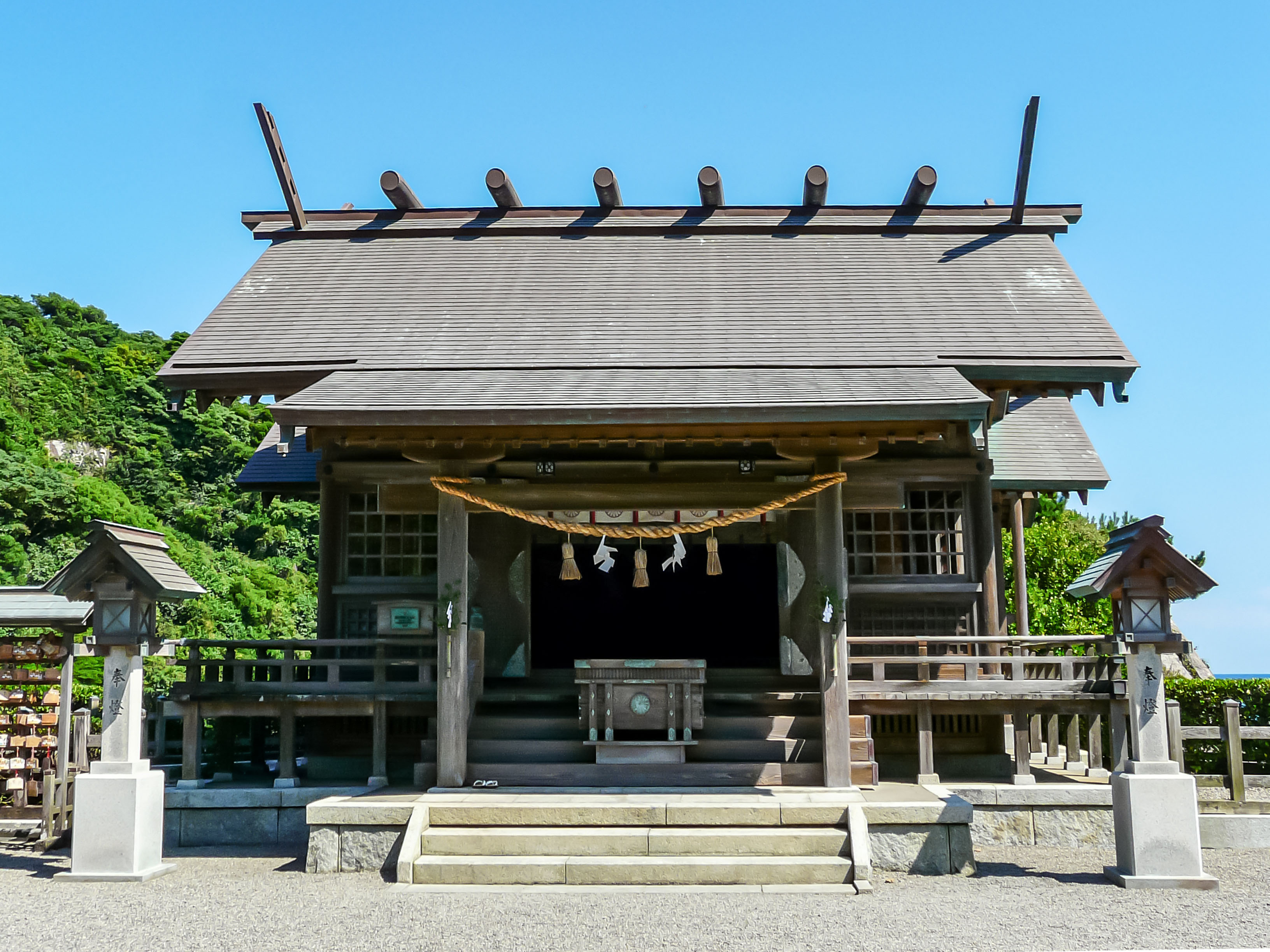 大御神社の拝殿