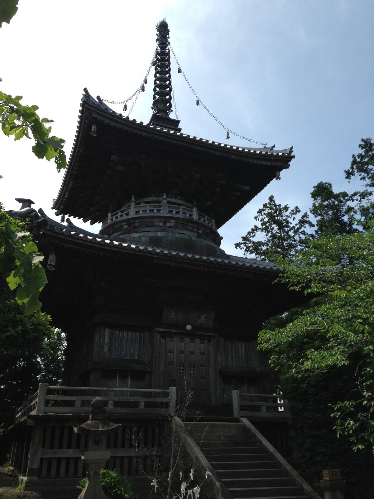 霊山寺の多宝塔