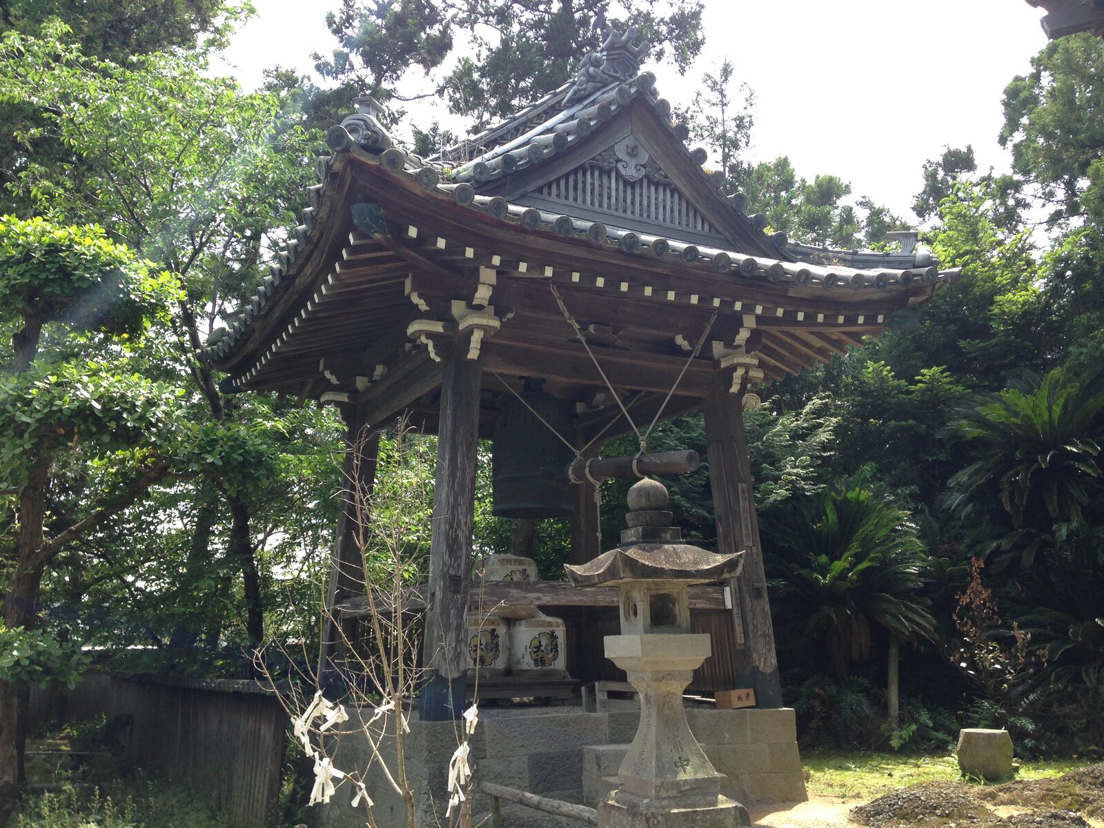 霊山寺の鐘楼