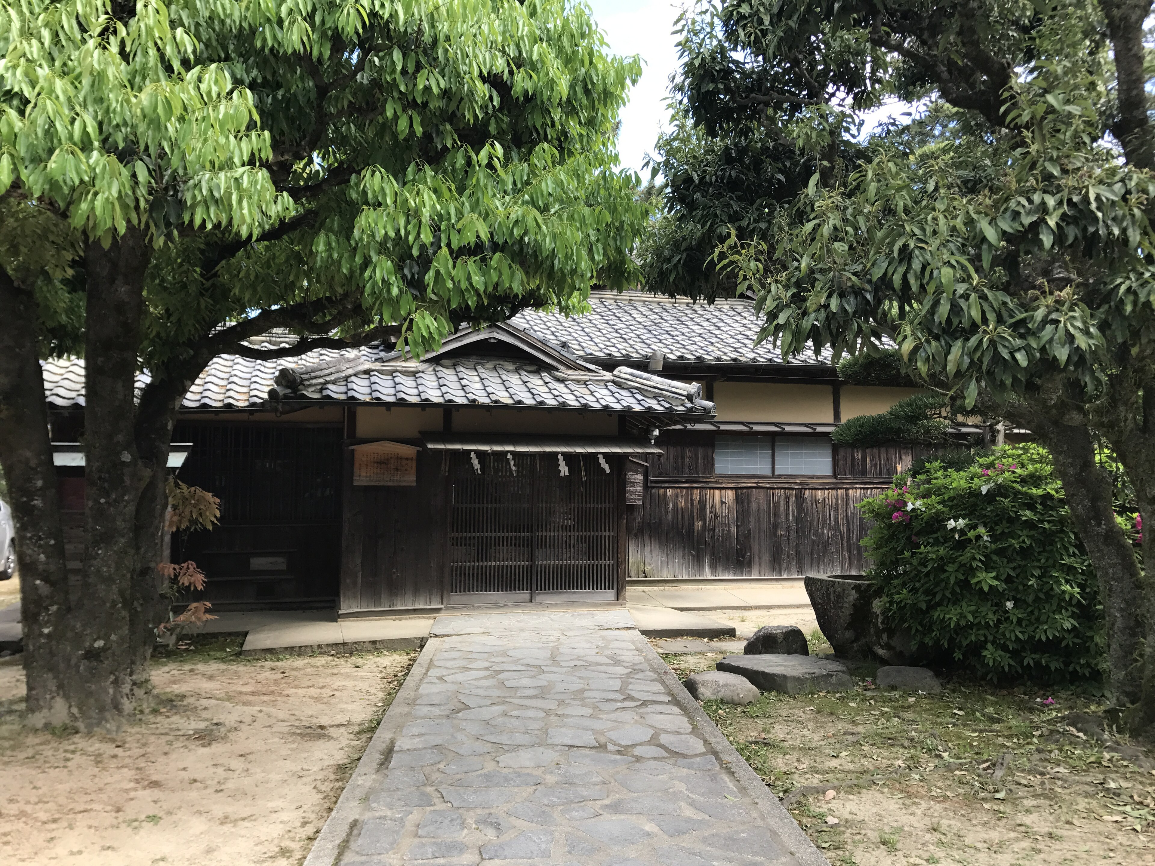 松陰神社境内の花月楼