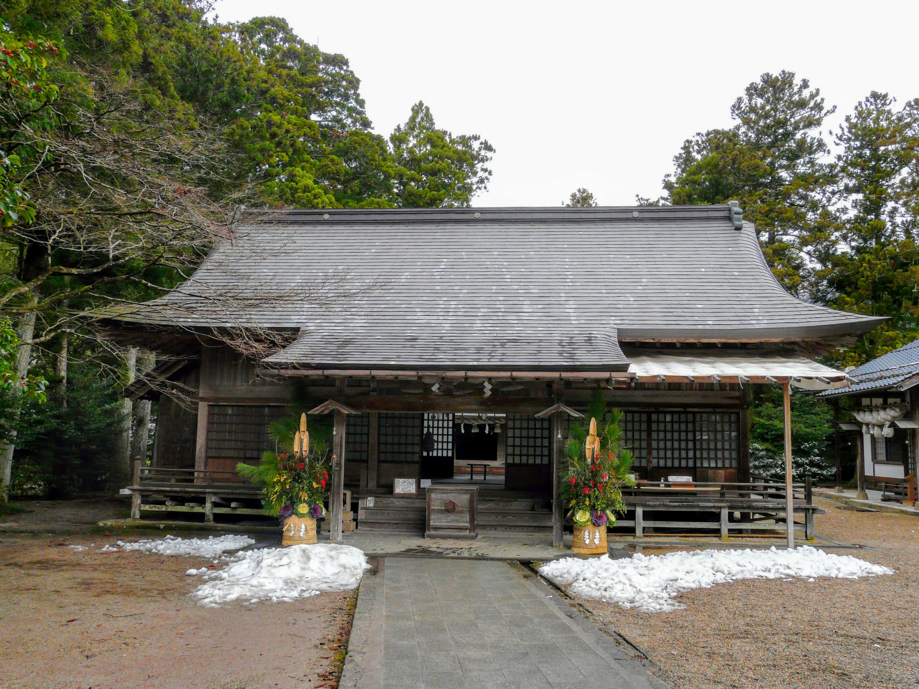 須佐神社の拝殿