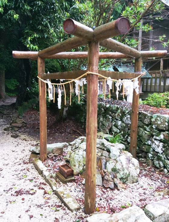 和多都美神社、三柱鳥居